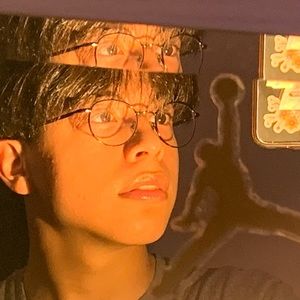 Meet your Posher, Lorenzo